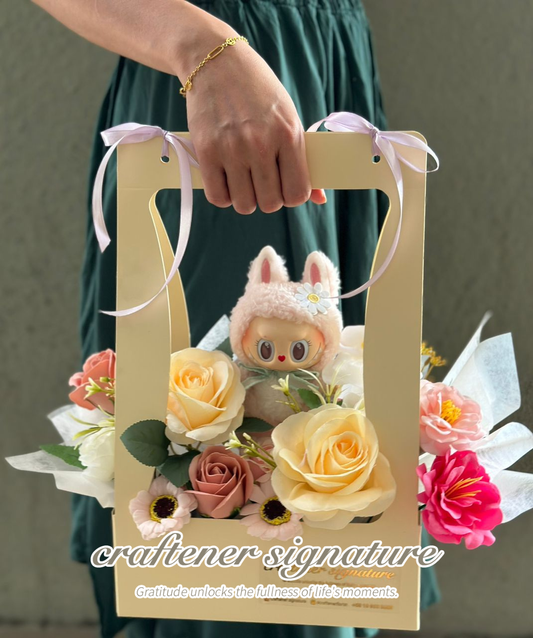 Adorable Mokoko Handheld Flower Box