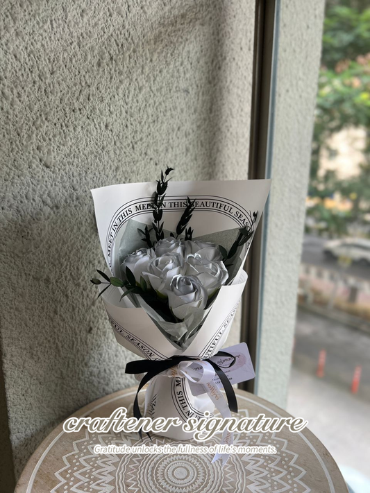 A Nostalgic Love’s Bouquet