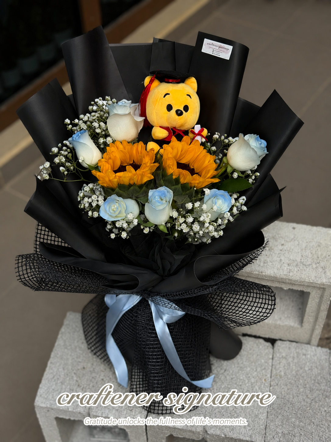 Craftener Signature Pure Joy Sunflower Graduation Bouquet Black
