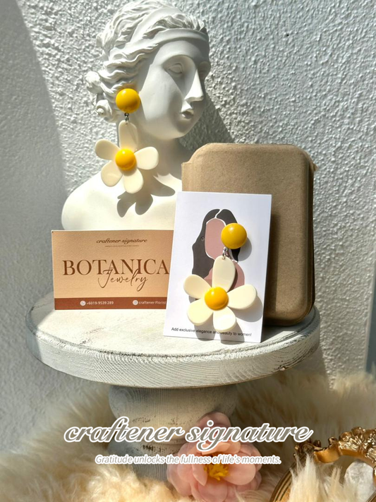 Morning Daisy · Botanica Floral Earrings