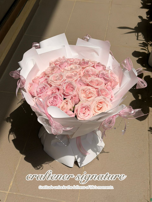 Pink Velvet Signature Bouquet(33)