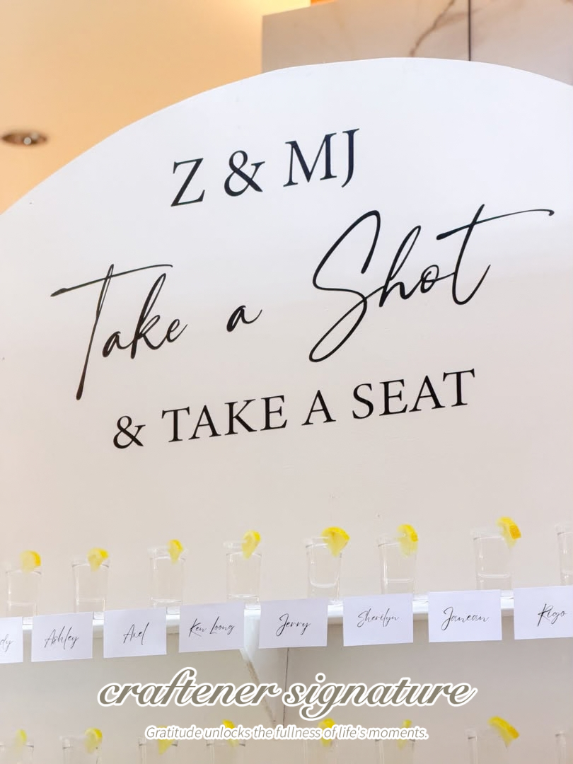 Craftener Signature Take a Shot & Take a Seat Floral Seating Display