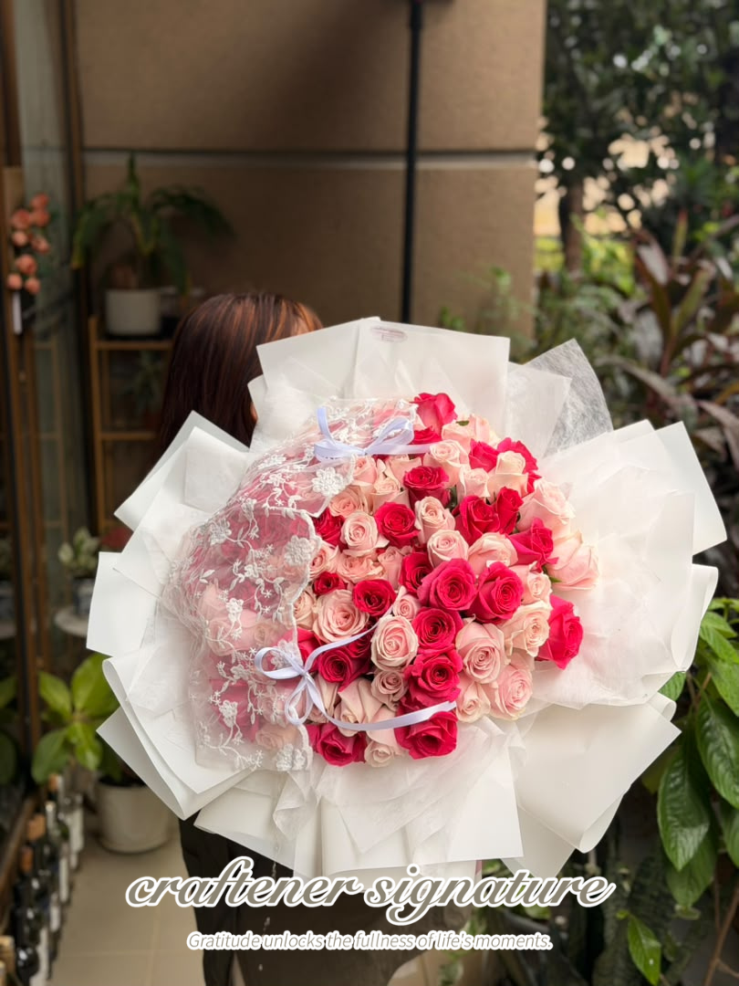 Craftener Signature Pink Romance Rose Bouquet