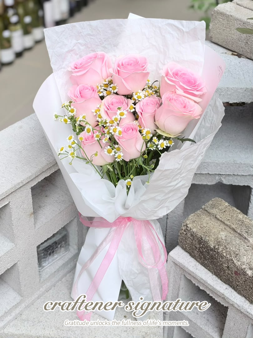 Craftener Signature Pink Blush Rose Bouquet